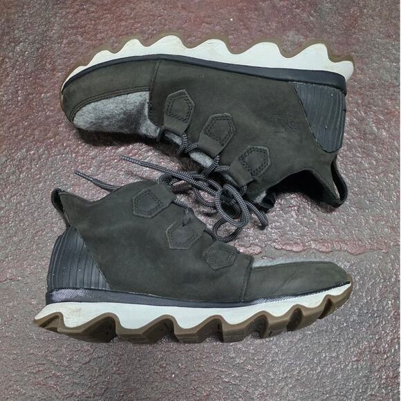 Sorel Kinetic Caribou Boot Winter Snow Women’s Size 7 38 Gorpcore outdoor warm - Picture 9 of 11